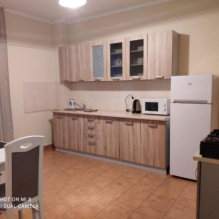 Apartments Domovik Мостова 5 Кв 44 Mukatjeve Exteriör bild
